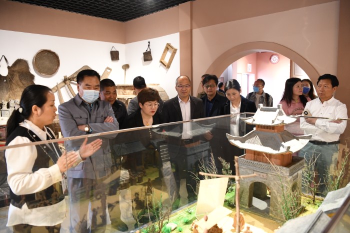 汉中市城固县 推动文企交流 助力苏陕协作 组织文化艺术交流活动